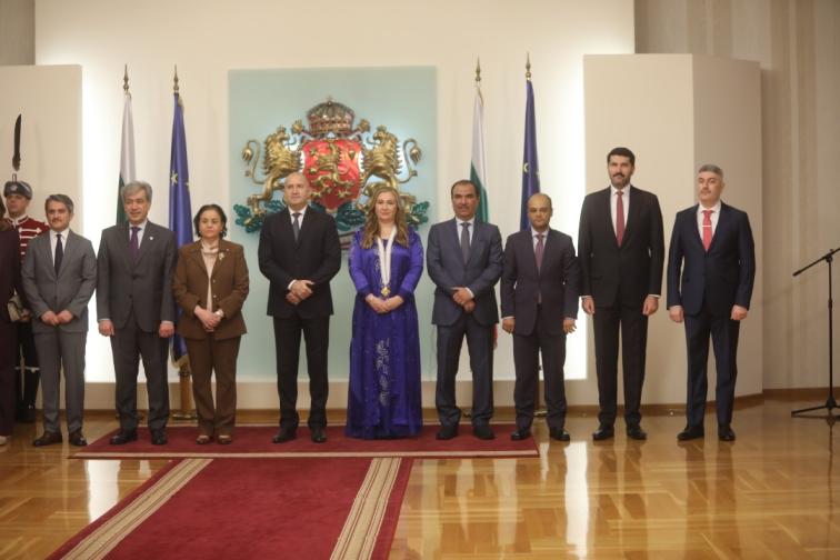 Румен Радев Лина Омар