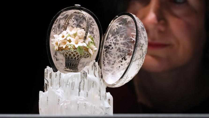 Фабереже зимното яйце