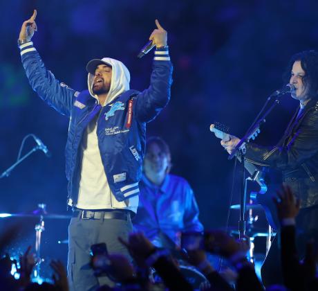 Еминем явно вече има нов най голям фен — собствения му внук