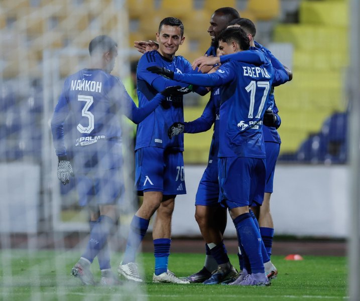 Левски Септември1