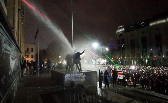 Химическо оръжие от Първата световна война, използваха срещу протестиращи в Грузия