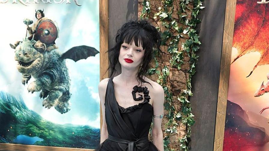 <p>Ампутираха втория крак на известна актриса</p>