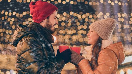 Неочаквана любов: Кои 4 зодии ще я срещнат до 2026 г.