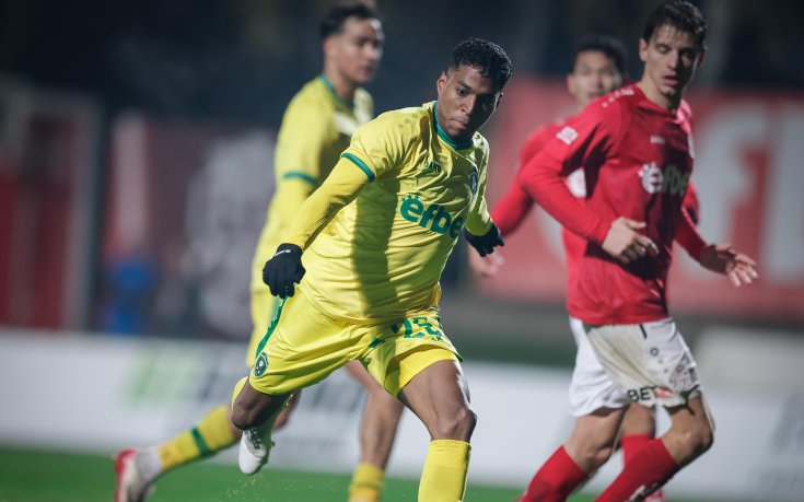 Лудогорец пласира крило в Колумбия