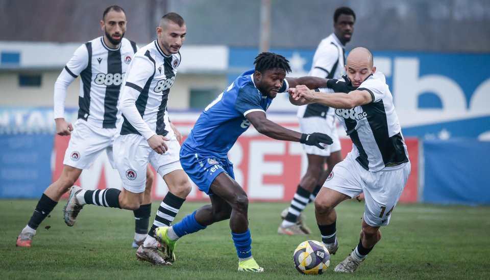 Монтана и Локомотив София1