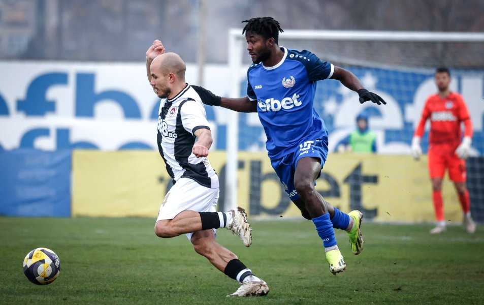 Монтана и Локомотив София1