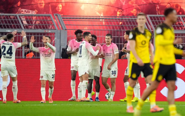 Байер Леверкузен си го върна на Борусия и го изхвърли от Купата насред Дортмунд