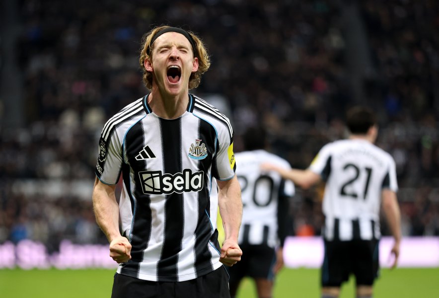 Нюкасъл Юнайтед Тотнъм Хотспър1