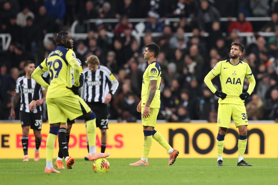 Нюкасъл Юнайтед Тотнъм Хотспър1