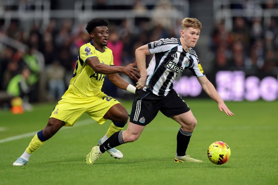 Нюкасъл Юнайтед Тотнъм Хотспър1