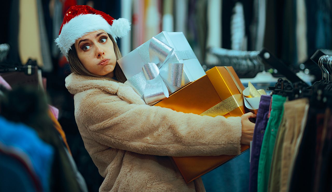 <p><strong>Малките стъпки помагат повече от големите планове</strong></p>

<p>Вместо да мислите &bdquo;трябва да подготвя празничното меню&ldquo;, решете да направите едно просто нещо: днес купете само основните продукти, а останалото &ndash; по-късно. Вместо да се обадите на всички свои познати, изпратете кратко съобщение само на тези, които искате да видите. Малките решения пестят енергия и връщат усещането за контрол.</p>