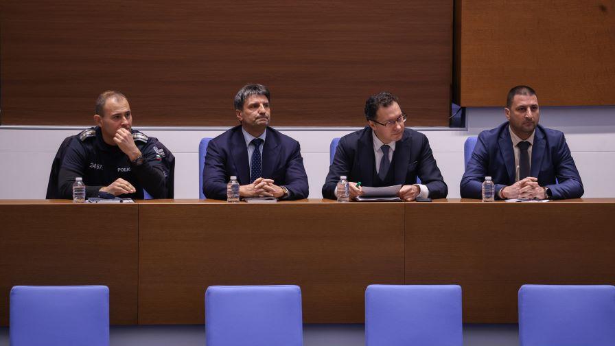 <p>Митов:&nbsp;Няма основание да подавам оставка</p>