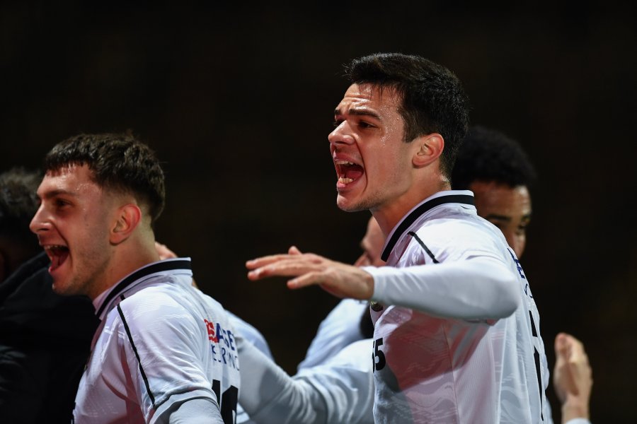 Славия Левски1