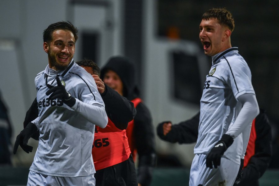 Славия Левски1