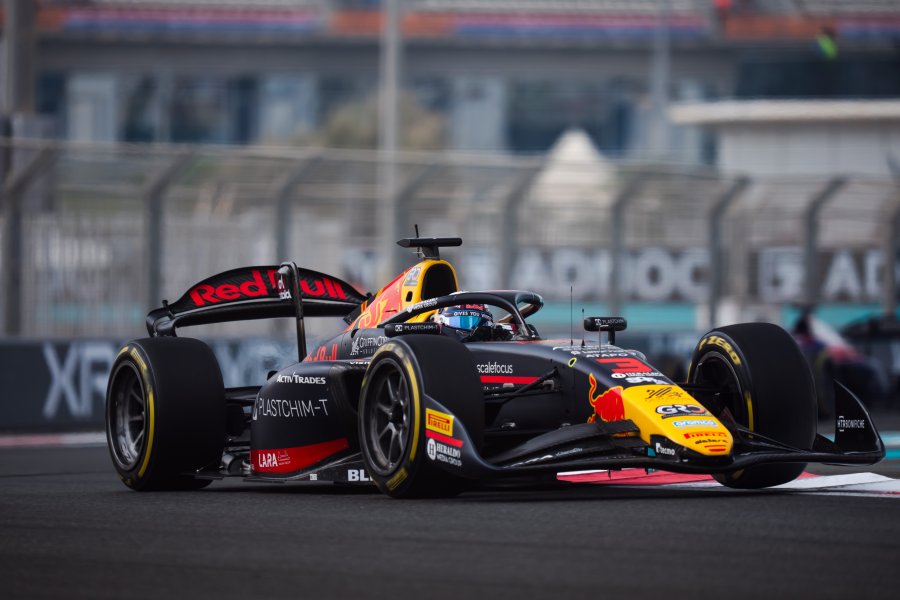 Никола Цолов по време на свободната тренировка преди Гран при1