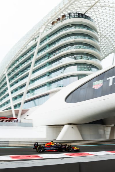 Никола Цолов по време на свободната тренировка преди Гран при1