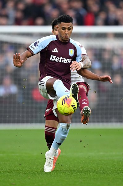 Астън Вила Арсенал1