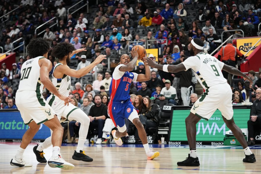 Детройт Пистънс Милуоки Бъкс1