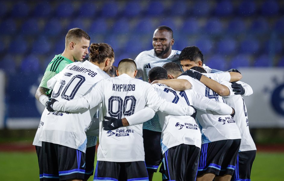 Спартак Варна Левски1