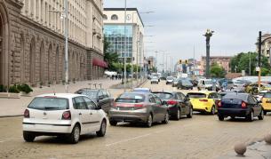 <p>България казва &bdquo;не&ldquo; на европейската забрана за двигатели с вътрешно горене през 2035 г.</p>