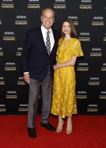 мелания кенеди център