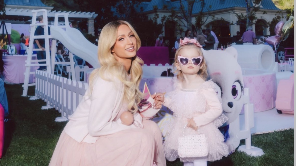 парис хилтън