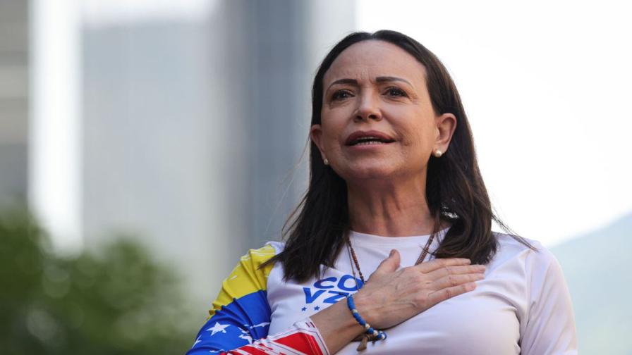 <p>Мария Корина Мачадо няма&nbsp;да получи лично Нобеловата си награда за мир</p>