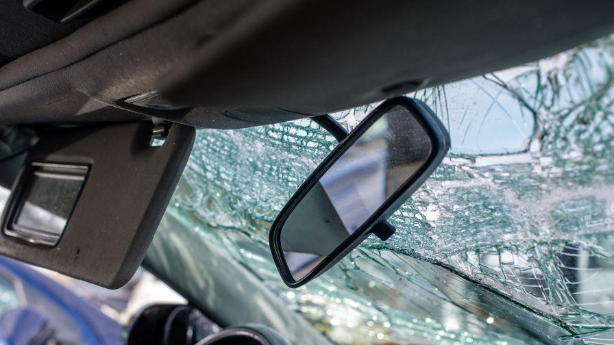 19-годишна загина при катастрофа край Бобов дол