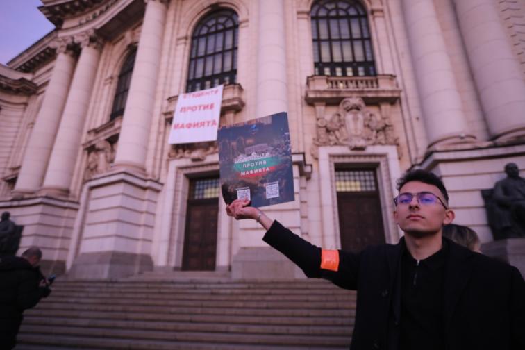 студенти СУ