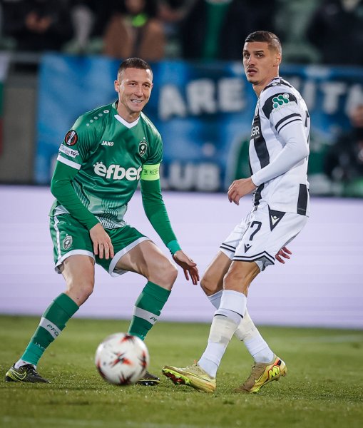 Лудогорец ПАОК1