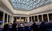 Парламентът гласува оставката на кабинета „Желязков“ (НА ЖИВО)