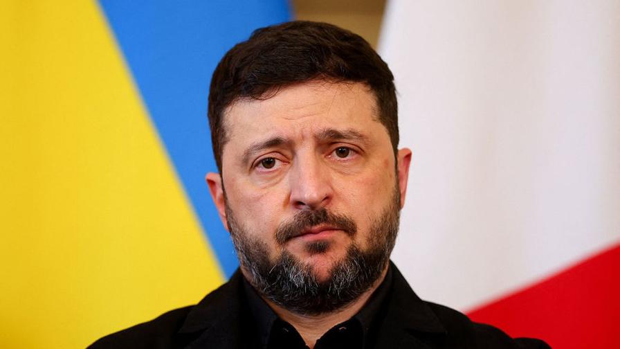 <p>Зеленски: САЩ искат Украйна да се оттегли от Донбас</p>