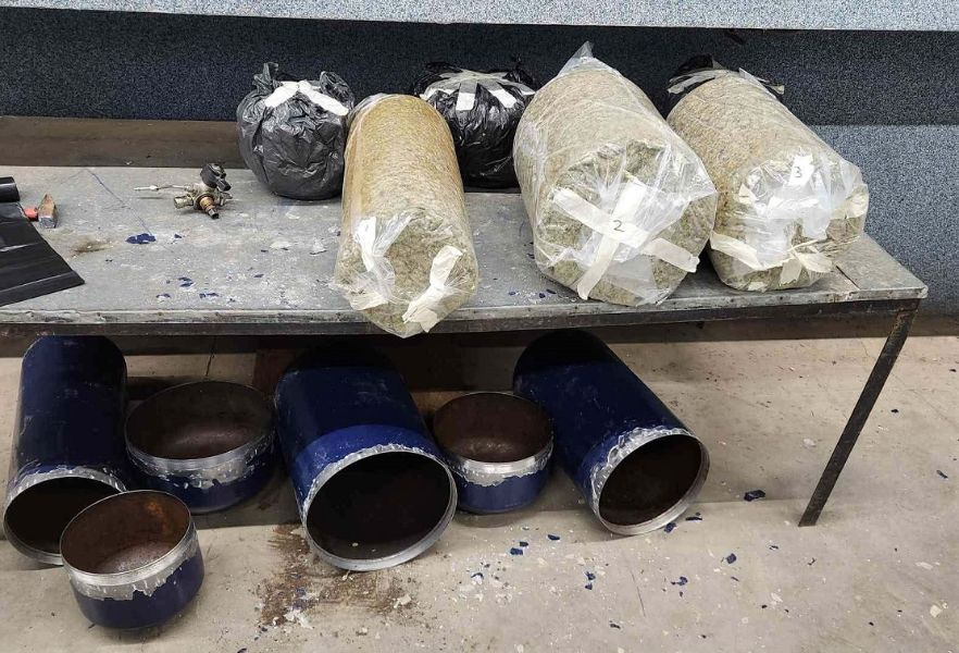 <p>Задържаха 70 кг дрога, открита в газови бутилки на границата с Турция.</p>