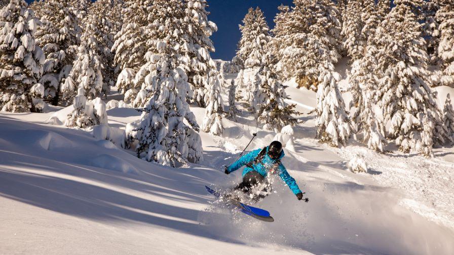 <p>Старт на ски сезона в Банско</p>