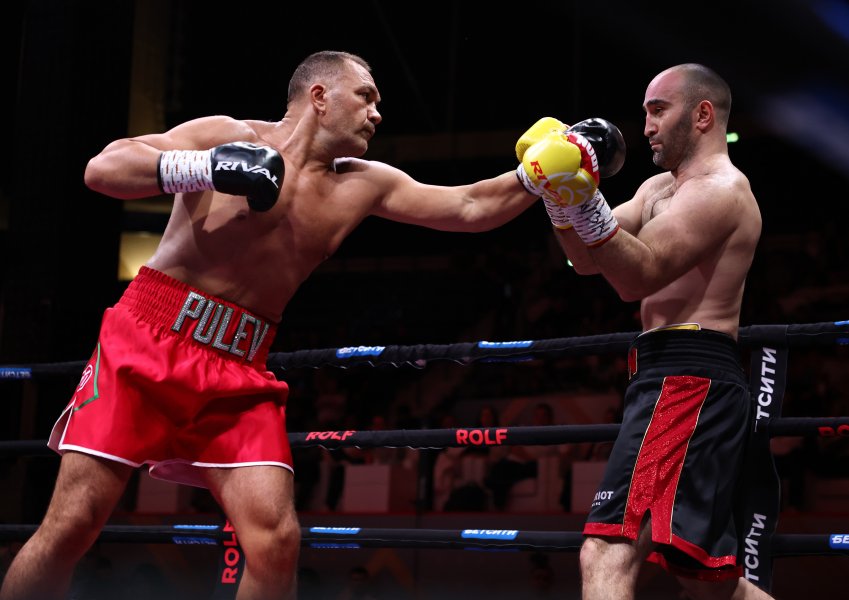 Кубрат Пулев срещу Мурат Гасиев в Дубай1