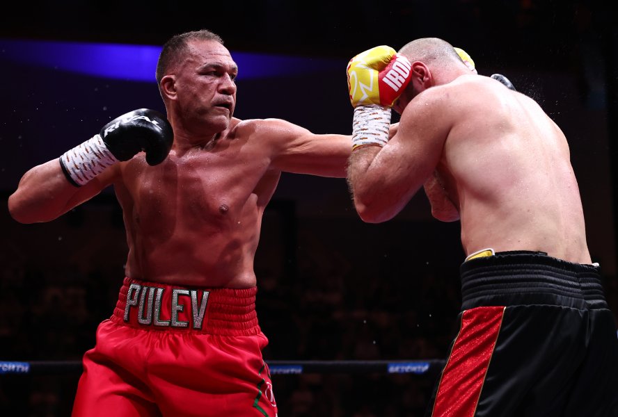 Кубрат Пулев срещу Мурат Гасиев в Дубай1