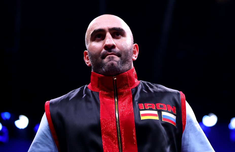 Кубрат Пулев срещу Мурат Гасиев в Дубай1