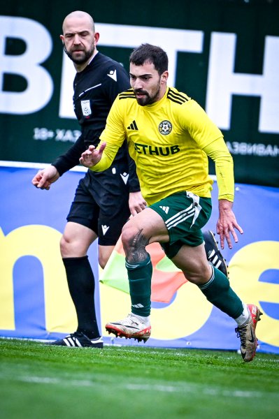 Добруджа Ботев Враца1