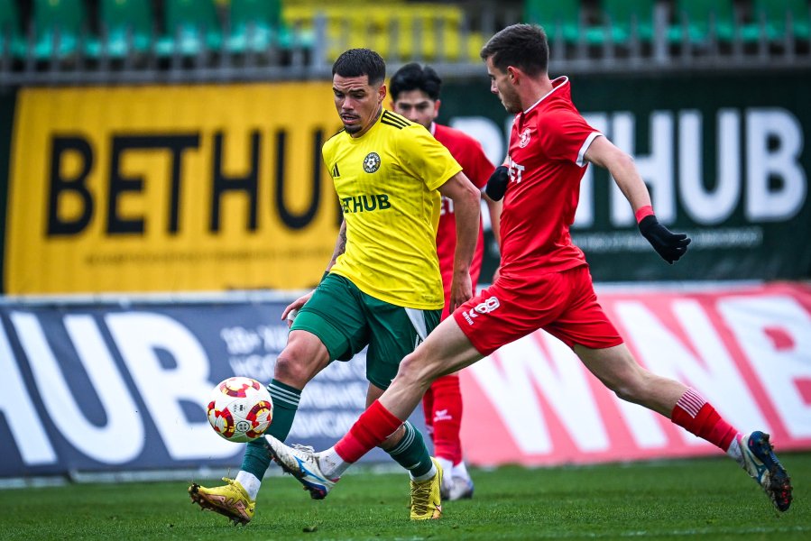 Добруджа Ботев Враца1