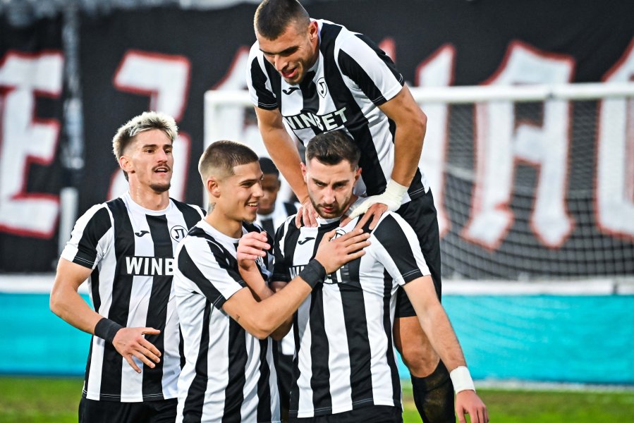 Локомотив Пловдив Монтана1