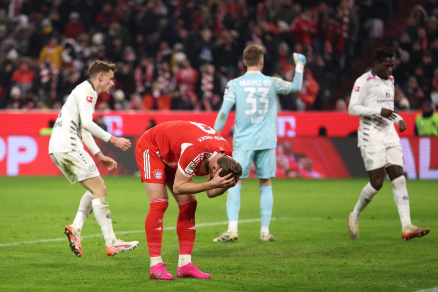 Байерн Мюнхен Майнц 051