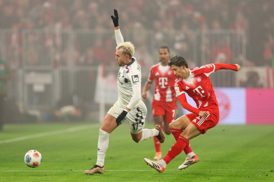 Байерн Мюнхен Майнц 051