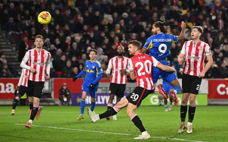 Лийдс се добра до точка срещу Брентфорд, Груев не игра