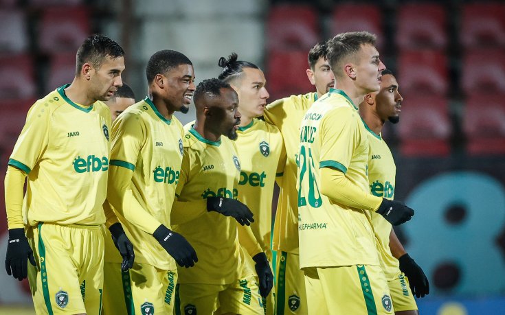 НА ЖИВО: Септември 0:2 Лудогорец, Маркус удвои