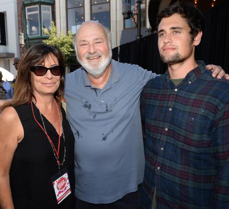 Холивуд беше разтърсен от шокиращата новина за смъртта на легендарния