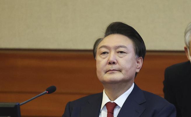 Осъдиха бившия президент на Южна Корея на доживотен затвор