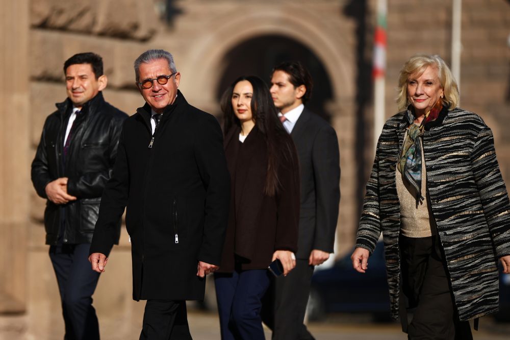 <p>"ДПС - Ново начало" на консултация при Румен Радев</p>