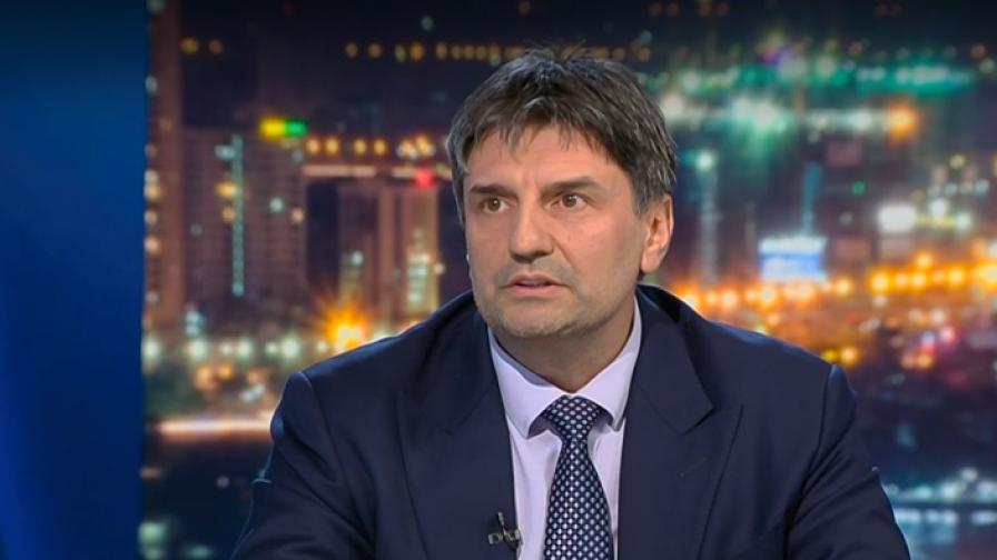 Николов: Камерите в тоалетните на 138-о училище са монтирани преди 1-2 месеца