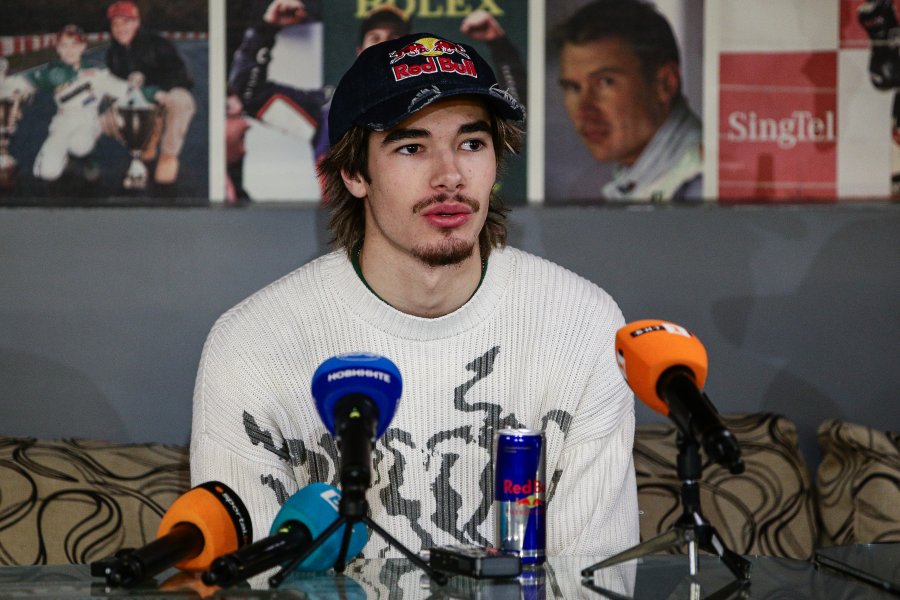 Никола Цолов1