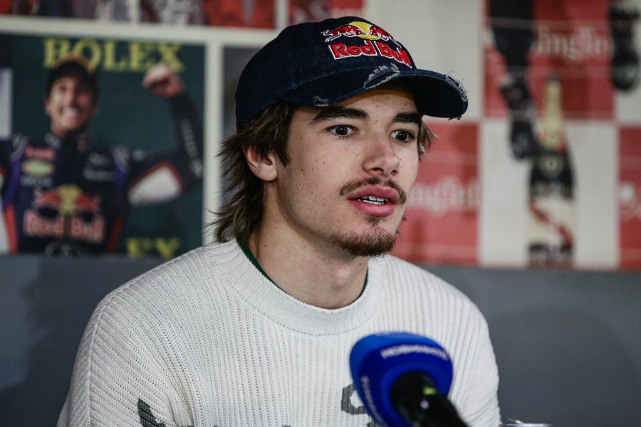 Никола Цолов1